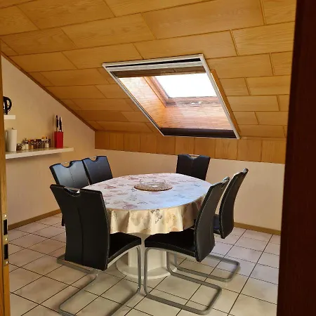 Apartment Cornelia Und Michael Persang Gbr Eppenbrunn