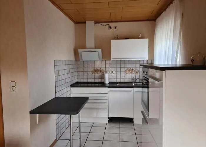 Cornelia Und Michael Persang Gbr 아파트