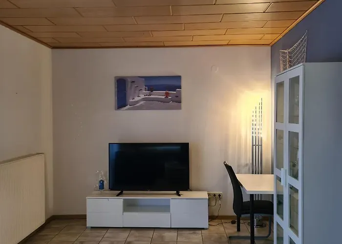 Cornelia Und Michael Persang Gbr 아파트